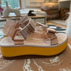 Melissa Platform Sandals